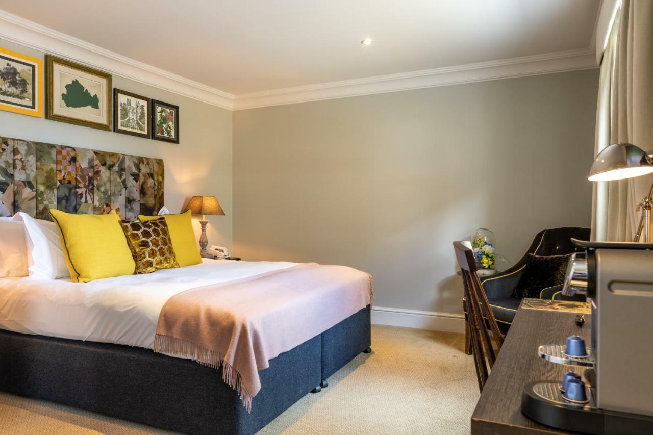Hotel The Foley Claygate Zewnętrze zdjęcie
